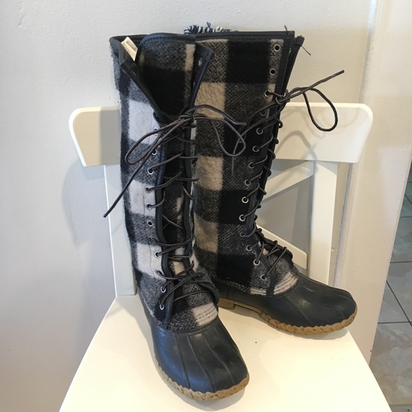 Discontinued L.L.Bean Duck Boots Buffalo Plaid - Picture 2 of 4